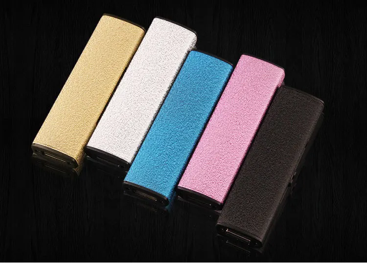 USB-Electronic-Rechargeable-Lighter-Matte-Metal-Flameless-Windproof-Cigarette-Lighter-Plasma-Lighter-No-Gas-Lighter-Smoking (1)