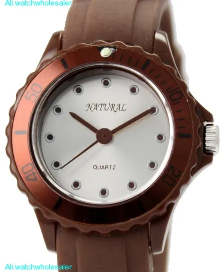 Matt Silver Dial Brown Watchcase Silicone Brown Band Ladies Fashion Watch FW717A