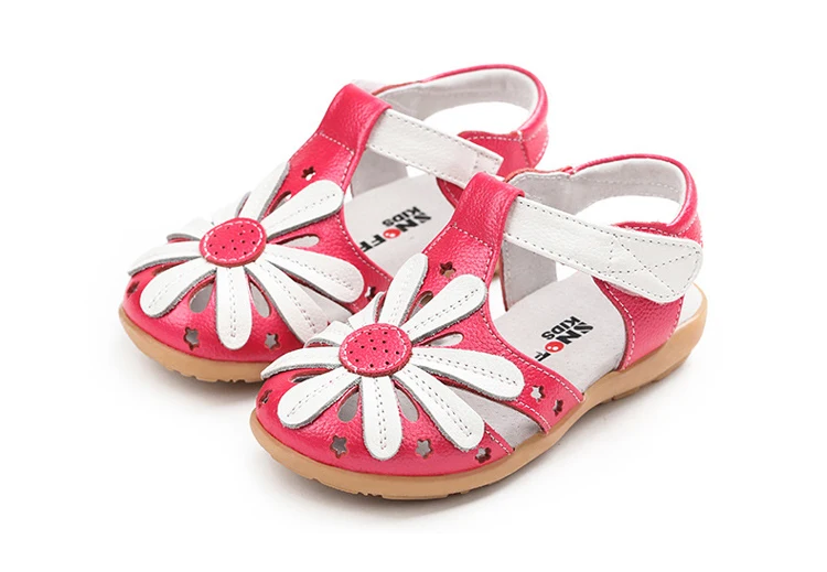 Snoffy/Летняя детская обувь; сандалии для девочек из натуральной кожи с цветами; детская обувь принцессы с закрытым носком; сандалии для малышей; TX163