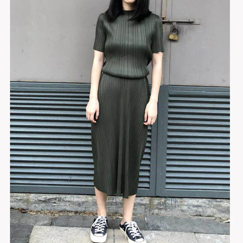 LANMREM Summer New Fashion Temperament Women Loose Plus Casual Half-neck Short Sleeve Pleated Solid Color Dress TC258