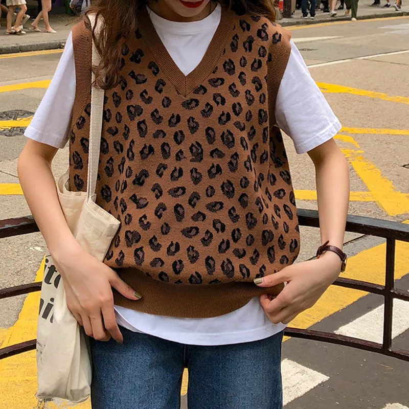 

2 colors 2018 autumn and winter korean style v neck knitted vest sweaters womens pullovers womens (x944)