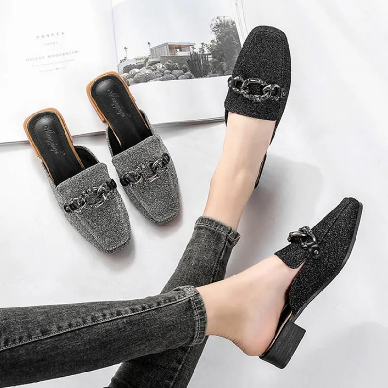 closed toe mules