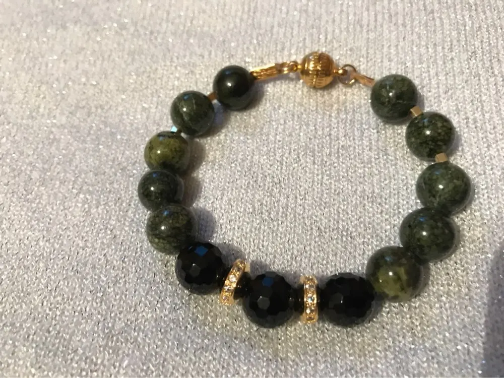 UT8n0a0X20bXXagOFbXv