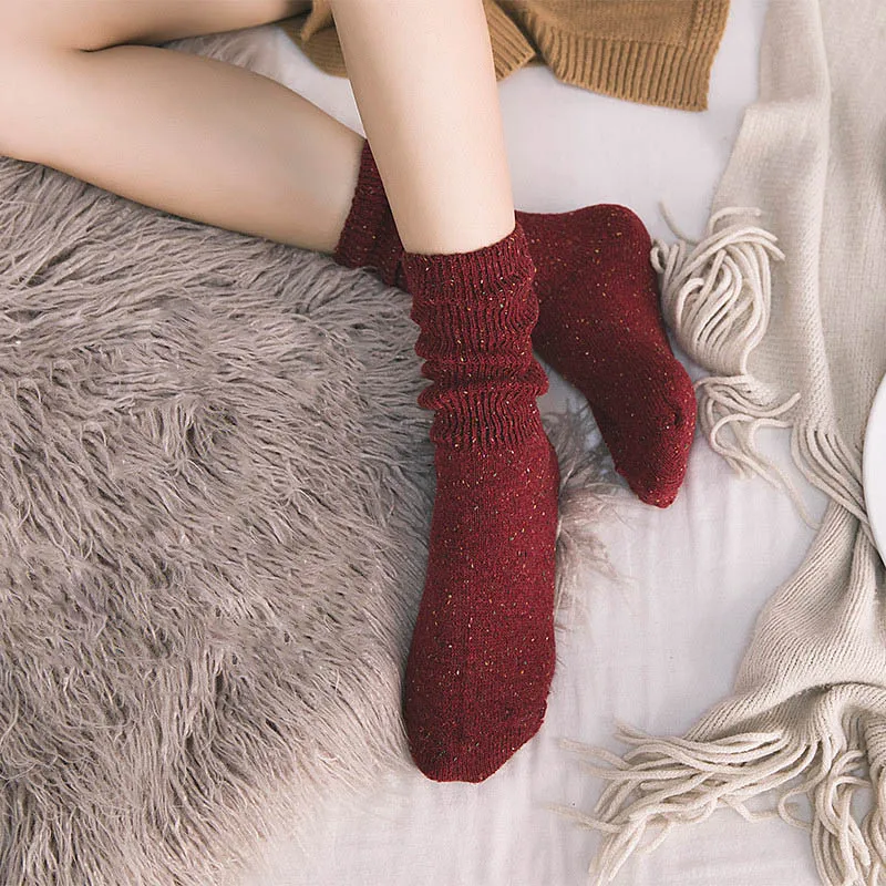Осенне-зимние теплые трикотажные женские носки, креативные ворсовые носки, одноцветные длинные носки для девочек, calcetines mujer - Цвет: wine red