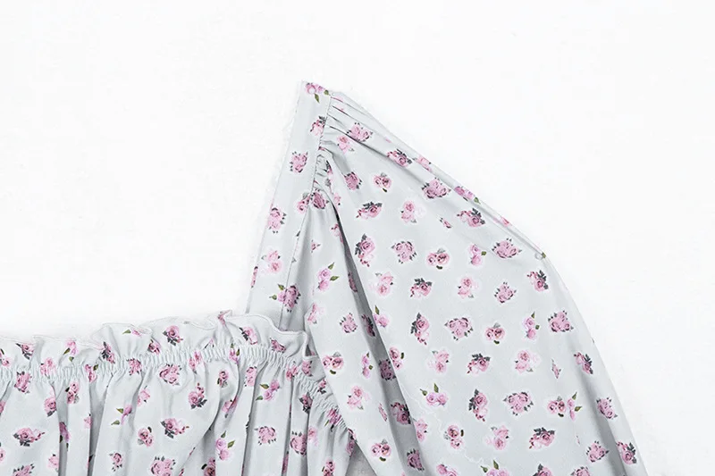 11009792584_1453572700