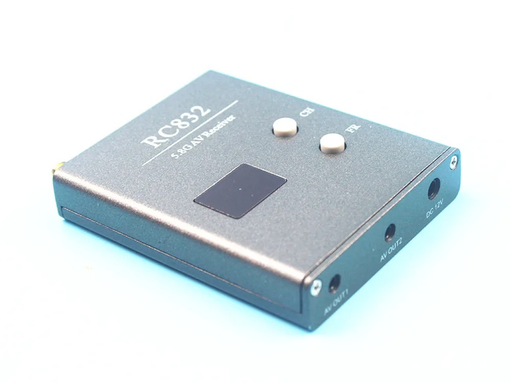 RC832_6