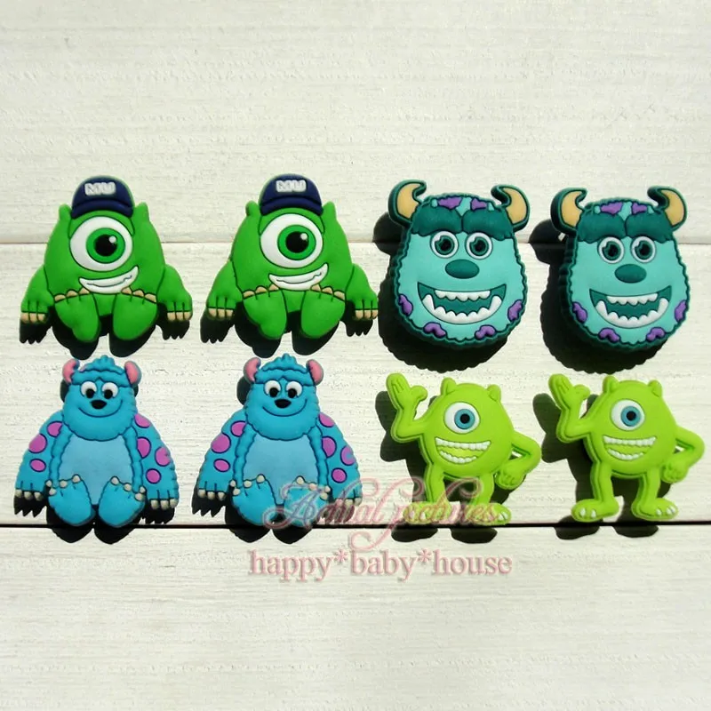 Симпатичные 40 шт. Monster University ПВХ обуви талисманы обувь с мультяшками Decoractions/интимные аксессуары для Croc браслеты полосы дети подарки партии