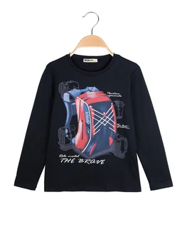 

Long sleeve sweater with print designs