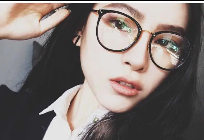 trends in glasses frames 2018