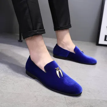 

2020 Fashion Casual Sickle Suede Men Formal Shoes Casual Pointed Toe Solid Color Wedding Loafer Flat Slip-on Dress Shoes