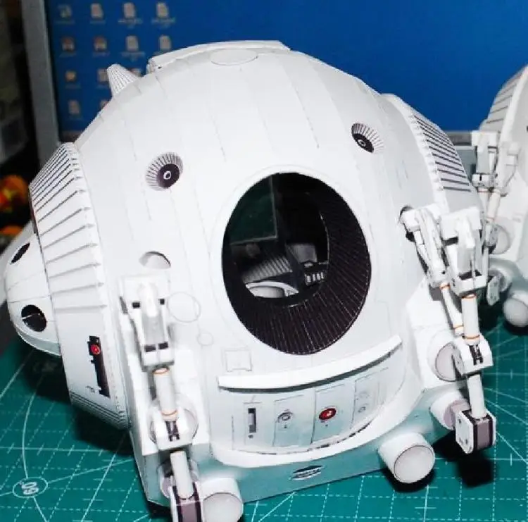 

2001 Space Odyssey EVA Podz Single Capsule 3D Paper Model DIY Handmade Papercraft Toy