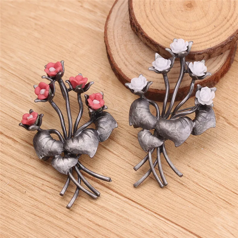 

New Vintage Women Brooches & Pins Jewelry Yellow Enamel Flower Brooch w/ Stone Fashion Anniversary Souvenirs