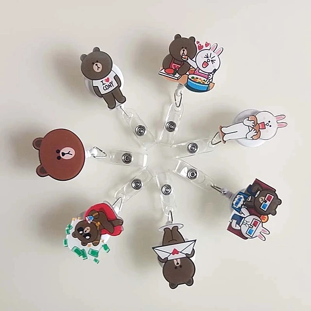 

1Pcs Cute Acrylic Retractable Badge Reel The New Student Nurse Exihibiton ID Name Card Badge Holder Office Stationery Supply