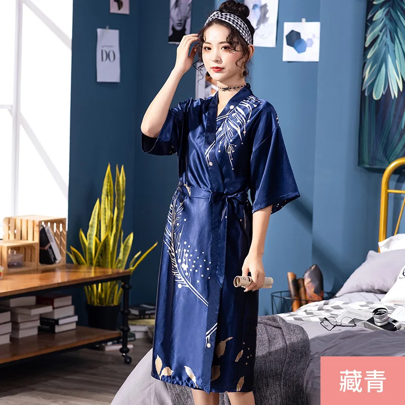 New Pajamas Summer Ladies Large Size Short Sleeve Robe Wholesale Long Silk Printed Sexy Bathrobe