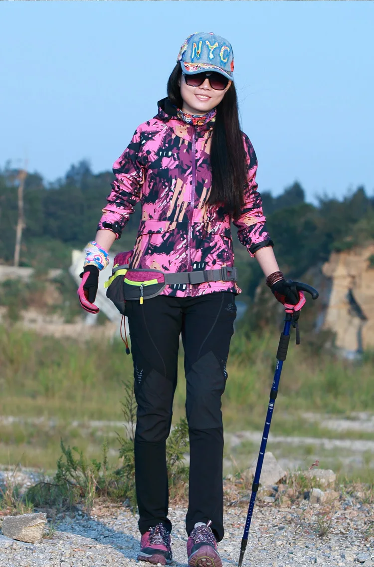 Großhandel Frühling Herbst Frauen Camouflage Softshell Warm Lose Mantel Windschutzladung Kleidung Im Freien Bergsteigen Trekking Shirt Von Teawugong, Großhandel Frühling Herbst Frauen Camouflage Softshell Warm Lose Mantel Windschutzladung Kleidung Im Freien Bergsteigen Trekking Shirt Von Teawugong,
