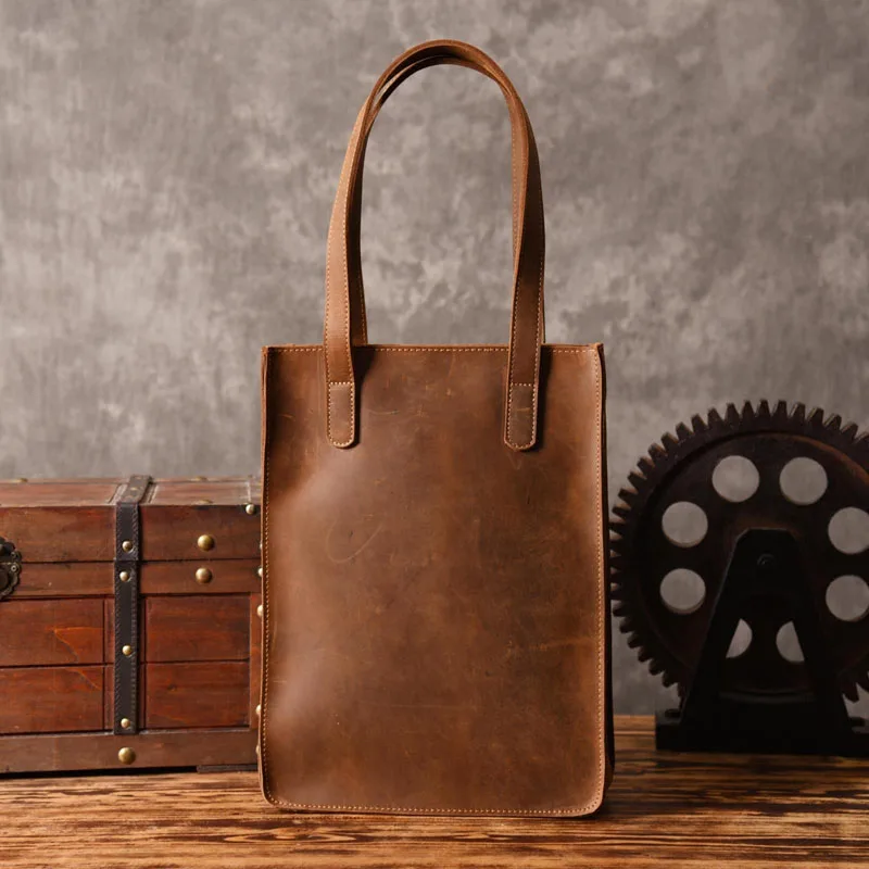 AETOO  Handmade leather products European and American leather handbags shopping bags retro art men bag original design