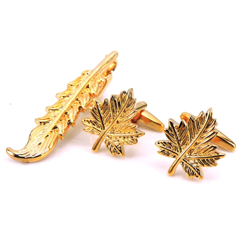 

XKZM Classic stripe Luxury Men Cufflink and Tie Clip Set Golden maple leaf Tie Clips Set Brand Business Shirt Cuff Links Bar Set