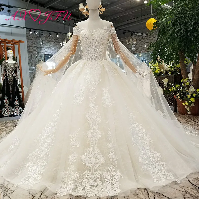 

AXJFU Luxury princess white lace wedding dress vintage boat neck beading illusion vintage wedding dress 100% real photo 017988