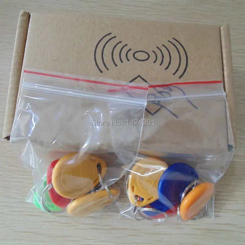 Портативный ручной RFID дубликатор для идентификационных карт 125 кГц 5 брелоков и