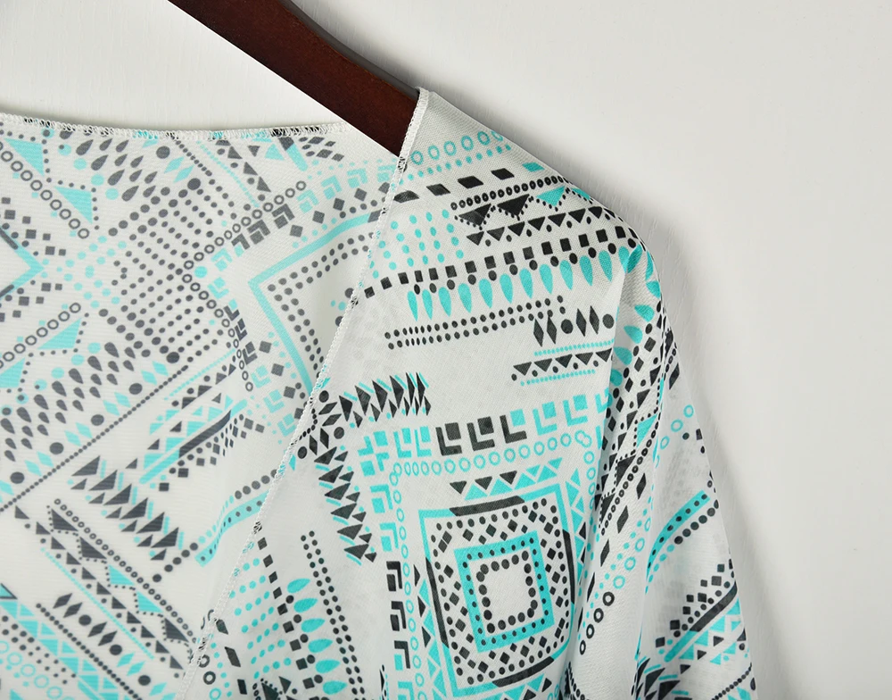 Boho Kimono Cardigan Autumn Flare Sleeve Tops For Women Fashion Geometric print Chiffon Blouse And Top Beach Cover Up Blusas Blouses