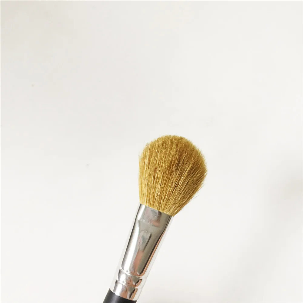 Baremineral Tapered Blush Brush _ 3