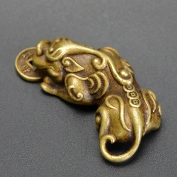 

Brass coin, money string fortune solid pendant pendant key fastener antique bronze ware.