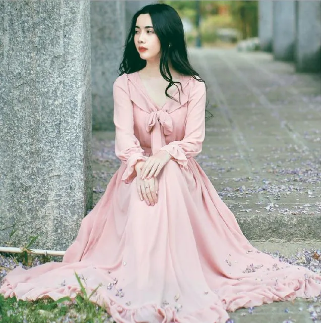 romantic casual dresses