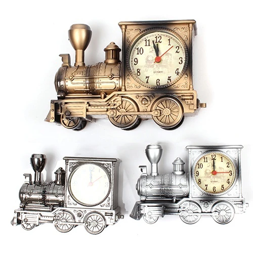 Cartoon Locomotive Train Alarm Clock Antique Engine Design Table Desk Decor (5)