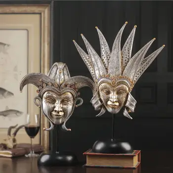

Creative mysterious tribes, primitive human Medusa mask, resin handicrafts, living room, TV cabinets, bars, home soft furnishing
