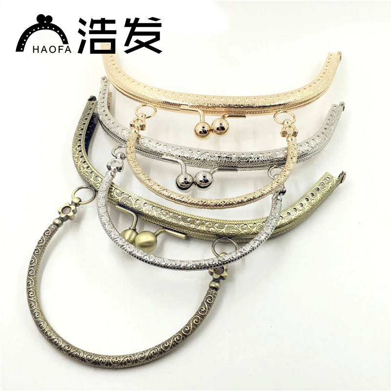 

HAOFA 16cm Accessories for Bags Antique Pattern Handle Bronze Silver Gold Metal Purse Frame Clutch Bag Frame Bag Accessories
