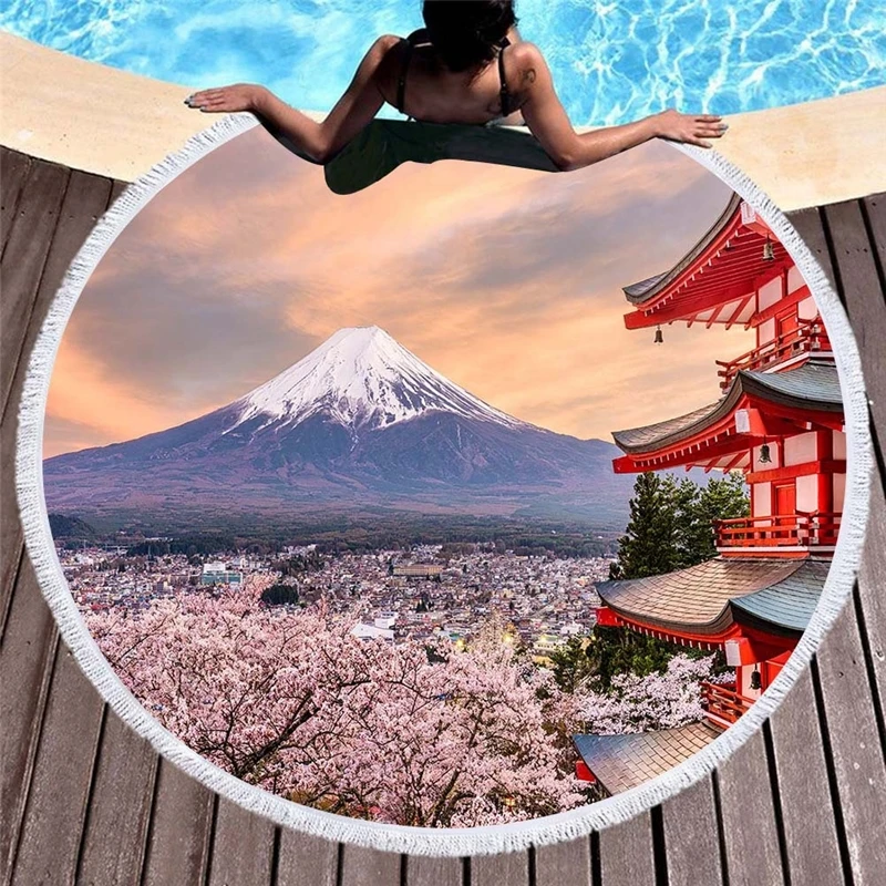 10528359234_1384360906