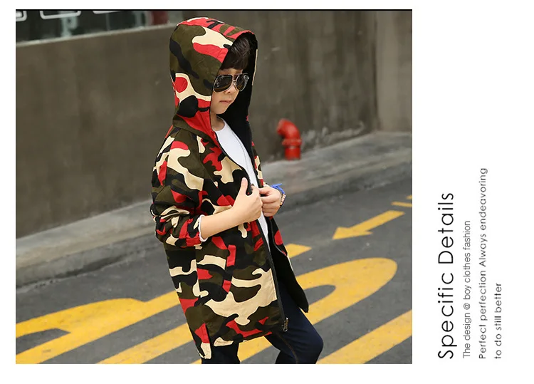 Новая детская одежда коллекция года, осеннее пальто для мальчиков корейское издание китайская детская камуфляжная Двусторонняя ветровка