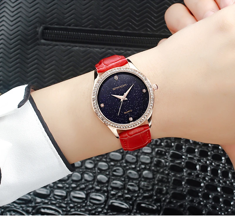 Сандалии бренд кварцевые часы женские Водонепроницаемый Кожа Модная элегантная женская одежда наручные часы красный Relogio faminino Montre Femme