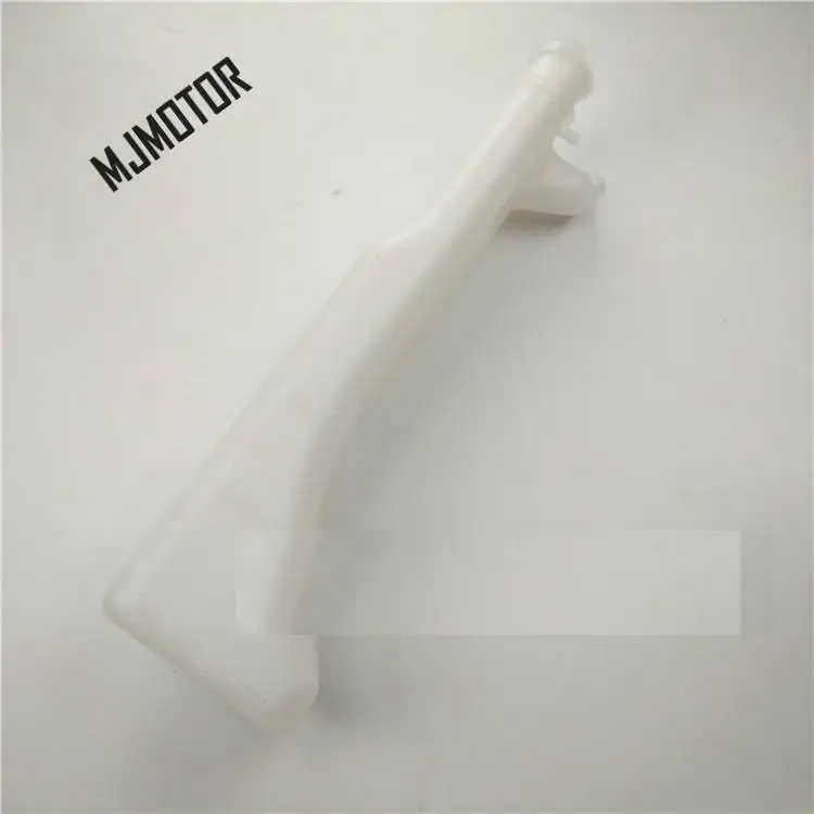 1pcs Coolant reservoir tank for Chinese SAIC MG3 1.5L Engine Auto car motor parts 10111449