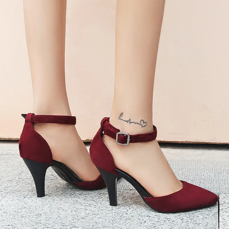 Odetina/Новые Модные женские модельные туфли-лодочки d'orsay из искусственной замши на высоком каблуке туфли-лодочки на шпильке с острым носком и ремешком на щиколотке с пряжкой, большие размеры 33-48 - Цвет: Бордовый