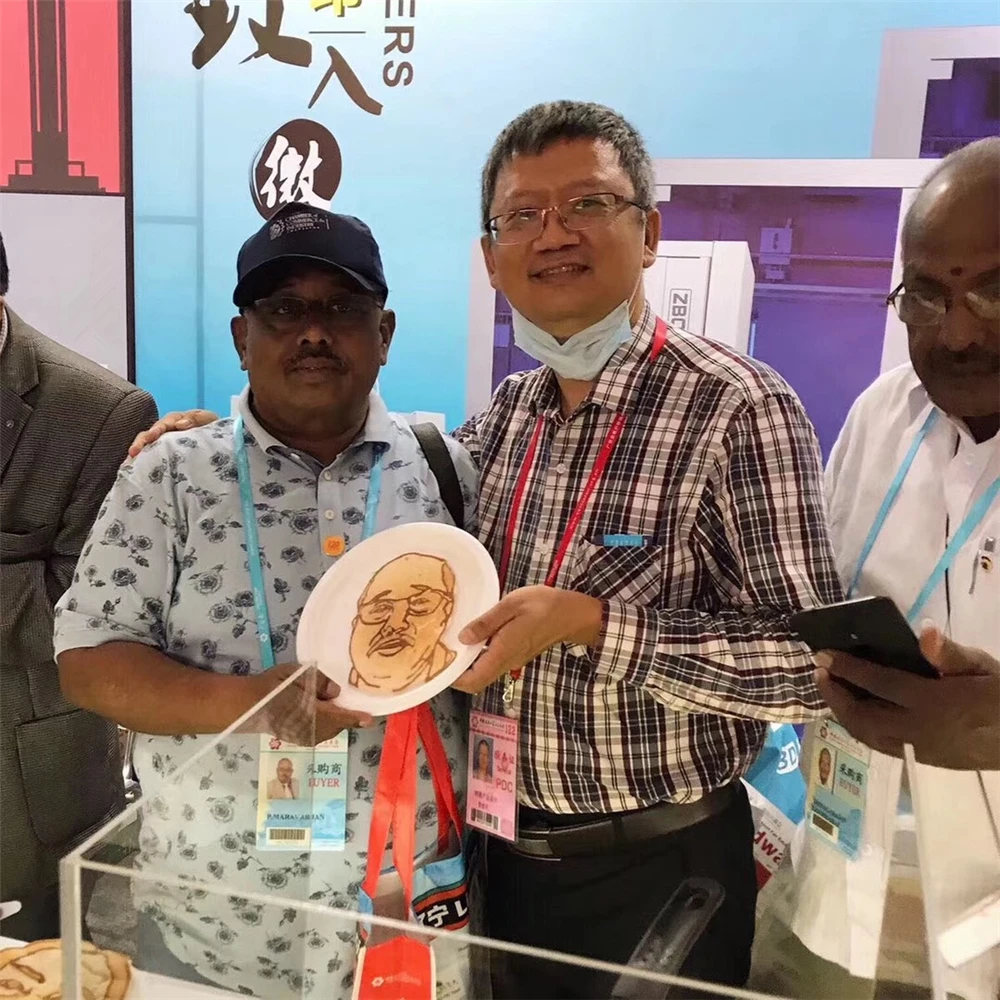 Рисунок 4 - Новая машина для 3D-принтера F5 Food