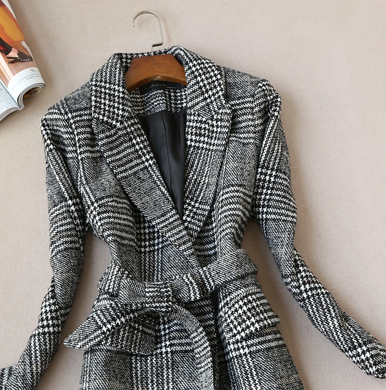 Winter ladies jacket female 2019 long thick coat woolen windbreaker temperament ladies thin coat plaid elegant woolen coat