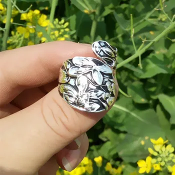 

Tiny Flowers Vintage Gorha Spoon Ring Buttercup Antique Silver Plated Handmade Adjustable Rings ForWomen Or Men Fashion Jewelry