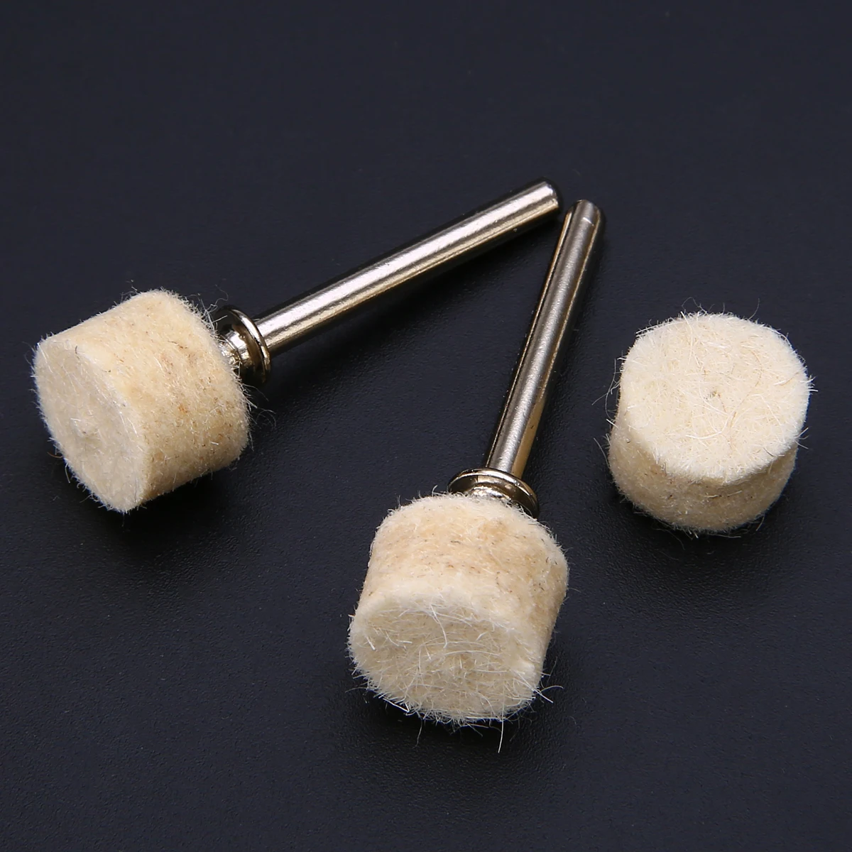 100pcs 13mm Wool Felt Polishing Wheels Buffing Grinding Pad with 2 Shanks For Abrasive Rotary Tool