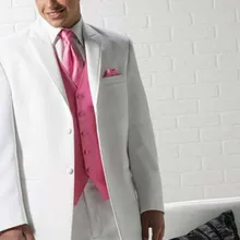 Изготовленный На Заказ популярный белый костюм для жениха с розовым жилетом, на заказ белый смокинг, на 2 пуговицы заостренный лацкан мужской костюм