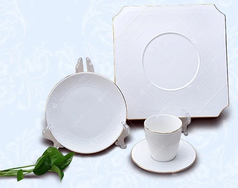 gold dinner plate (5)