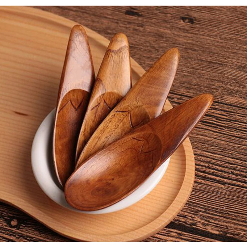 

AIRCHR 4pcs/lot Japanese Tableware Creative Wooden Spoon Small Special Soup Spoon Solid Wooden Kitchen Utensils for Children