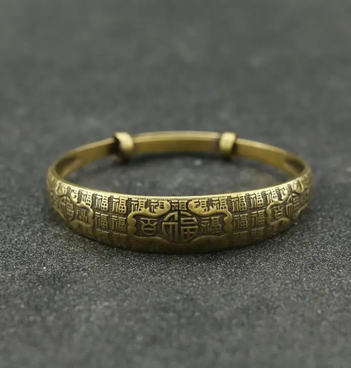 

Collectable Chinese Pure Brass Carved Blessing Bracelet Exquisite Small Statues