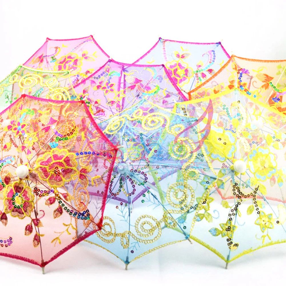 

Decorative Flower Embroidered Umbrella Dollhouse Miniature