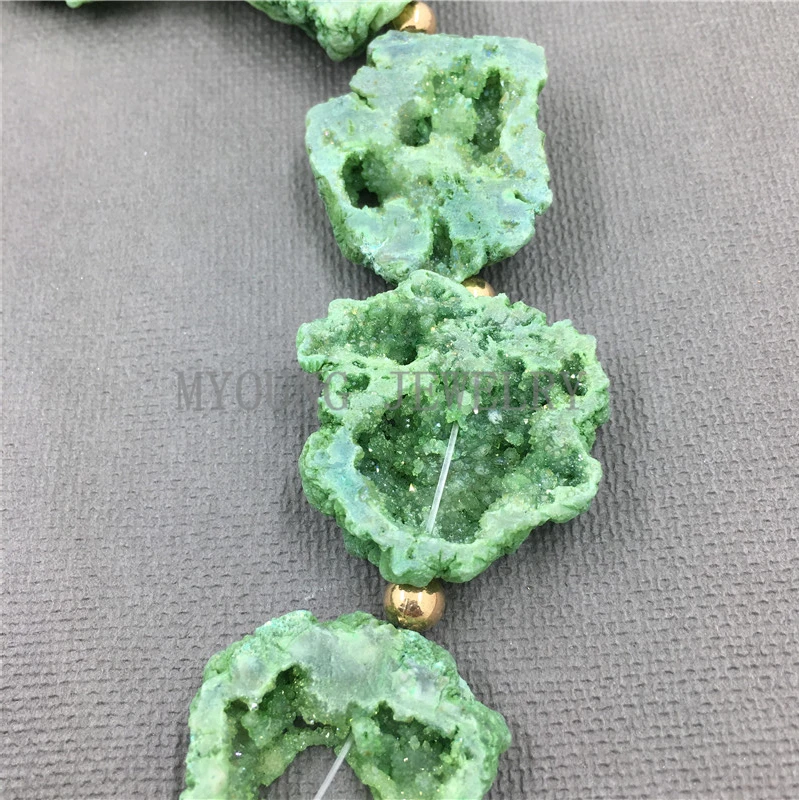 MY1001 Freeform Green Titanium Agates Druzy Geode Beads,15.5 Inch Full Strand Flat Slab Beads (2)