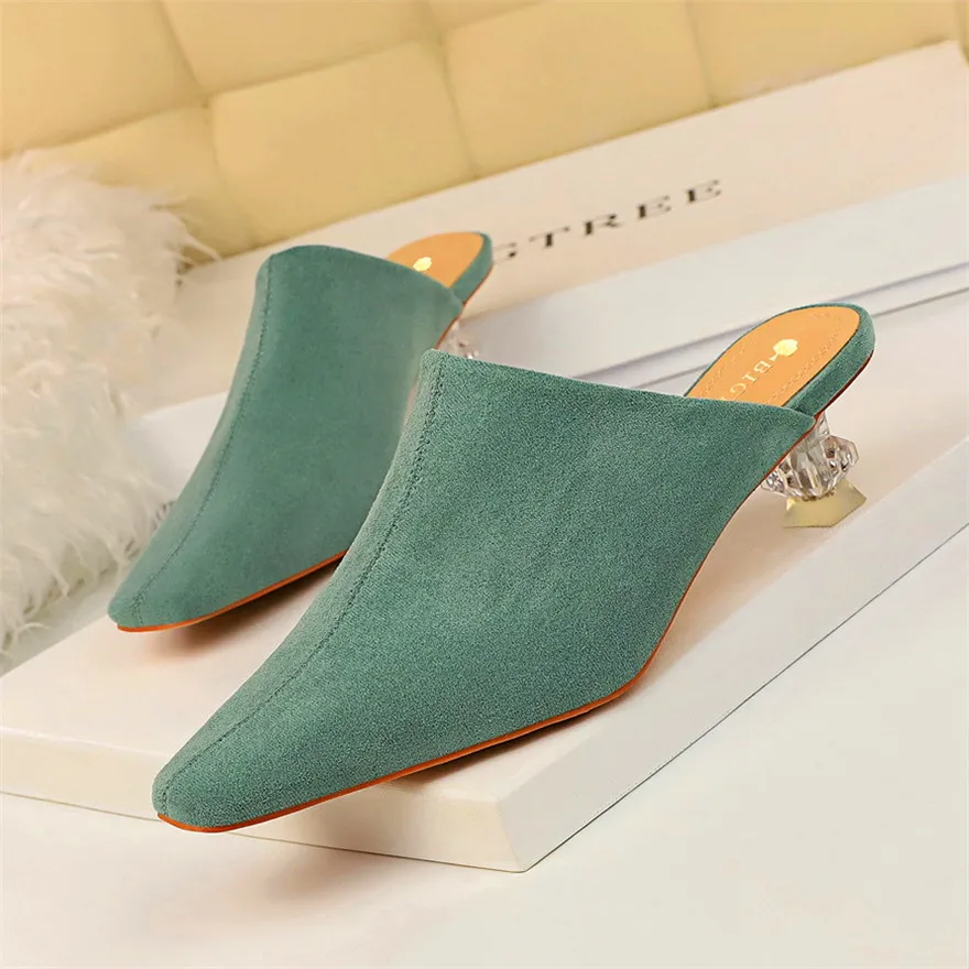 Удобные шлепанцы на среднем каблуке 5 см; Baotou; новые женские элегантные прозрачные шлепанцы на каблуке с кристаллами; женская обувь из флока с глубоким квадратным носком - Цвет: Синий
