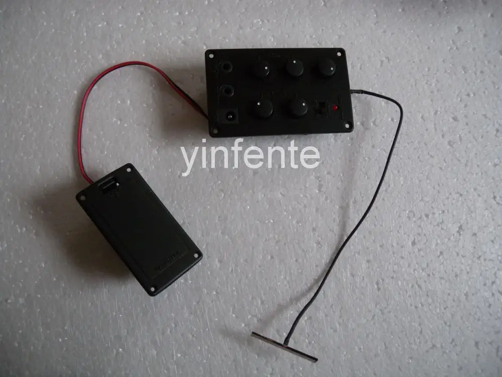 

The high-end professional level playing stage electro-acoustic violin pickup.