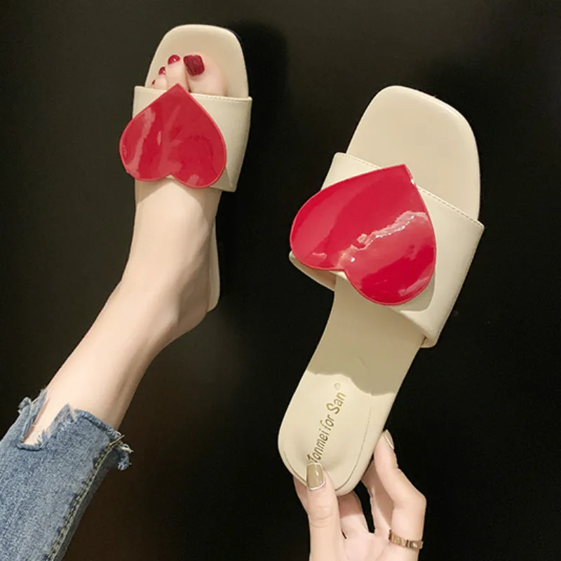 

Summer Shoes Woman Outside Flats Women Slides Fashion Buckle Women Slippers Sandals Soft Soles Home Slippers Beach Flip Flops