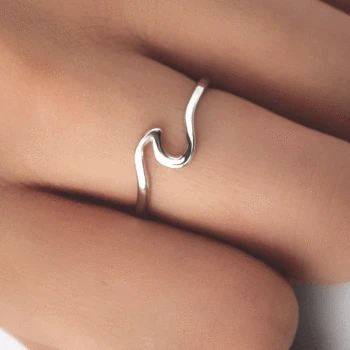 

2019 Bohemian Antique Silver Color Ocean Wave Rings for Women Simple Metal Surfer Midi Ring Knuckle Summer Surf Rings Wire Ring