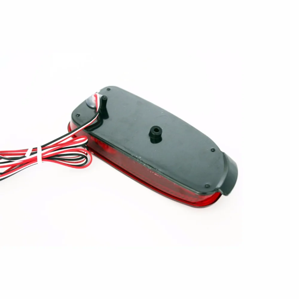 Rear Bumper Reflector Light for Toyota Estima Car Parking Warning Brake Tail LED Fog Lights Red Reflectors Lamp